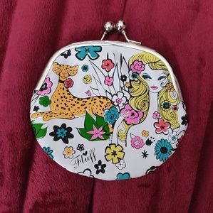 Fluff coin purse